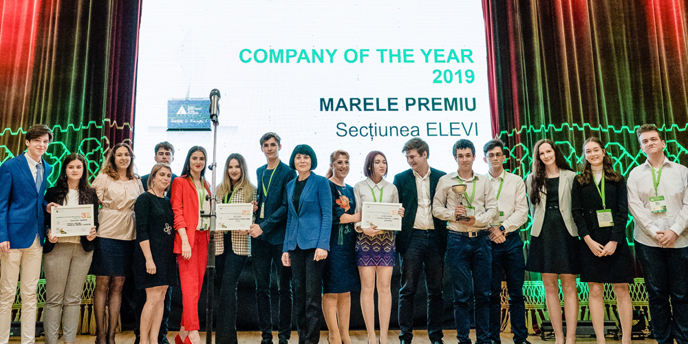 Elevii și studenții antreprenori, premiați la Gala JA Hall of Fame – Investește în Educație!®